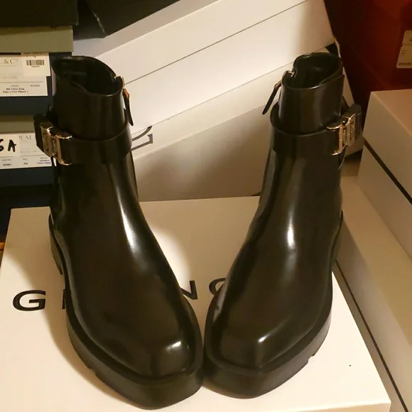 Givenchy boot - Picture 5 of 11
